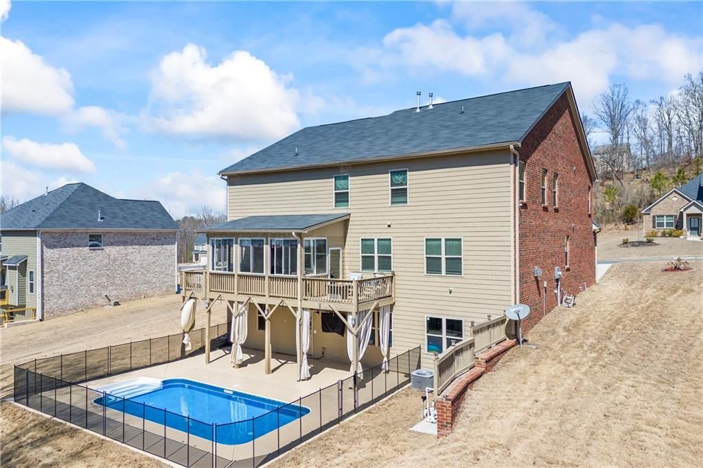 listing image 64