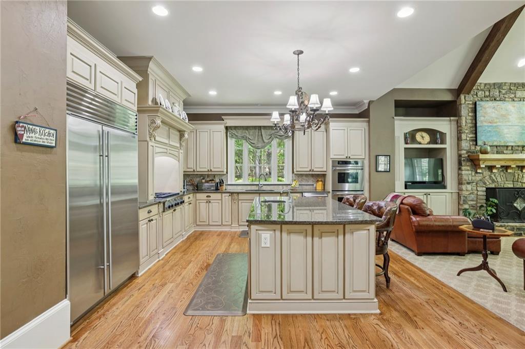 Atlanta, Georgia, 30339, United States, 5 Bedrooms Bedrooms, ,8 BathroomsBathrooms,Residential,Active,2041482