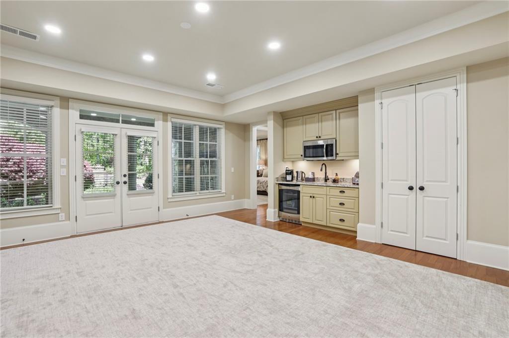 Atlanta, Georgia, 30339, United States, 5 Bedrooms Bedrooms, ,8 BathroomsBathrooms,Residential,Active,2041482