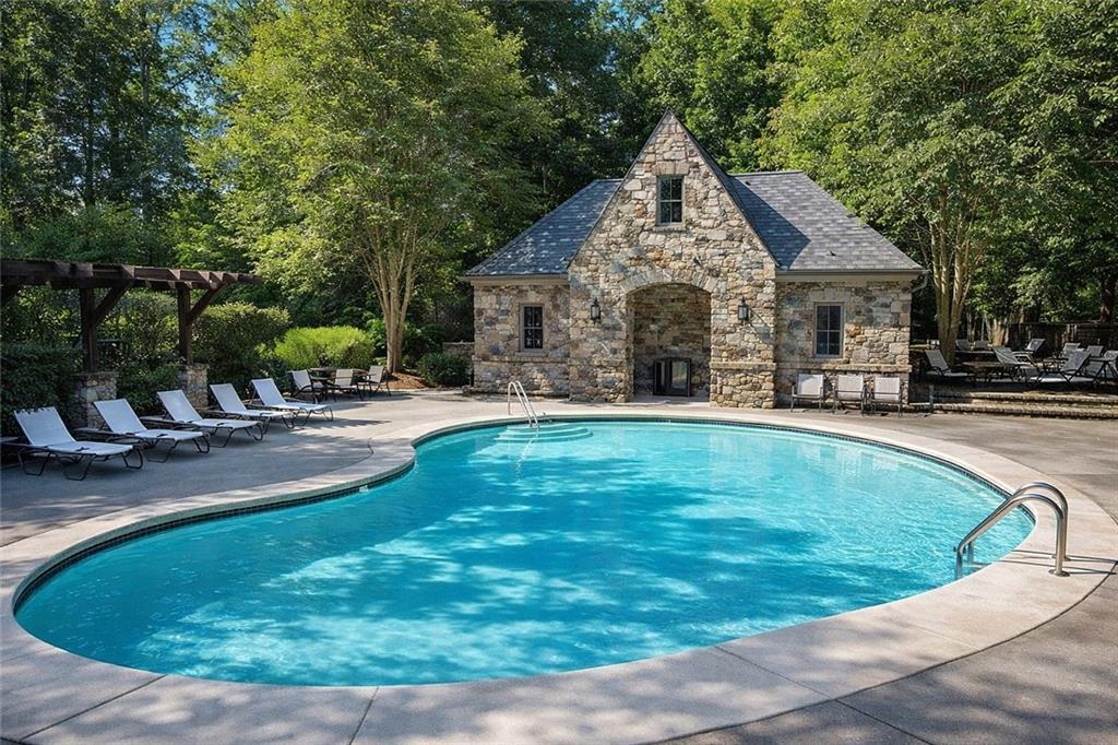 Atlanta, Georgia, 30339, United States, 5 Bedrooms Bedrooms, ,8 BathroomsBathrooms,Residential,Active,2041482