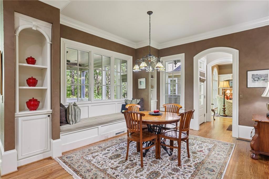 Atlanta, Georgia, 30339, United States, 5 Bedrooms Bedrooms, ,8 BathroomsBathrooms,Residential,Active,2041482