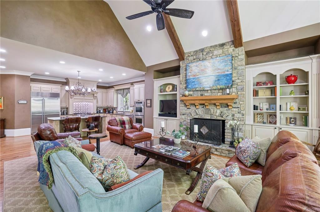 Atlanta, Georgia, 30339, United States, 5 Bedrooms Bedrooms, ,8 BathroomsBathrooms,Residential,Active,2041482