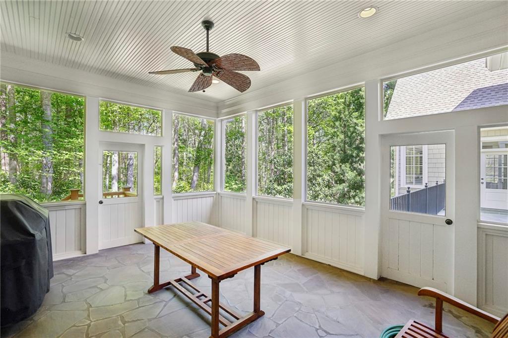 Atlanta, Georgia, 30339, United States, 5 Bedrooms Bedrooms, ,8 BathroomsBathrooms,Residential,Active,2041482