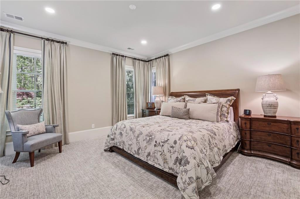 Atlanta, Georgia, 30339, United States, 5 Bedrooms Bedrooms, ,8 BathroomsBathrooms,Residential,Active,2041482