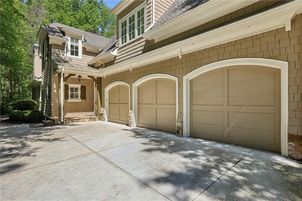 Atlanta, Georgia, 30339, United States, 5 Bedrooms Bedrooms, ,8 BathroomsBathrooms,Residential,Active,2041482