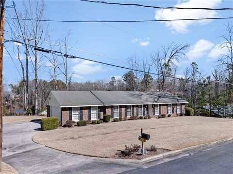 112 Thornwood Drive SW Rome GA 30165