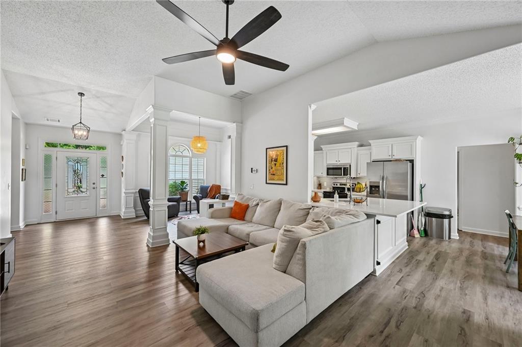 399 Laurel Oaks Lane
