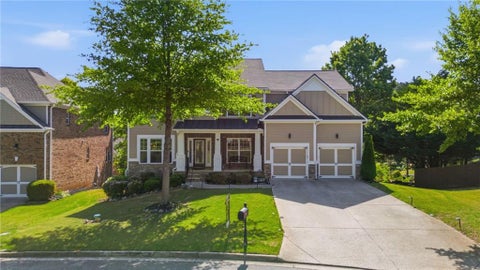 Homes For Sale - 4905 Shelbourne Drive<br/> Cumming, GA 30041