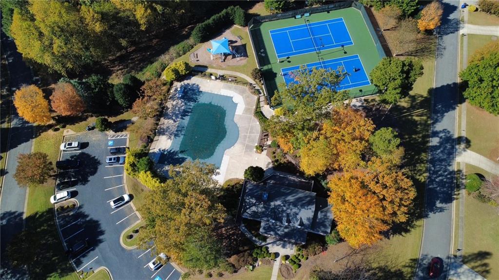 Woodbridge at Hamilton Lake - Residential