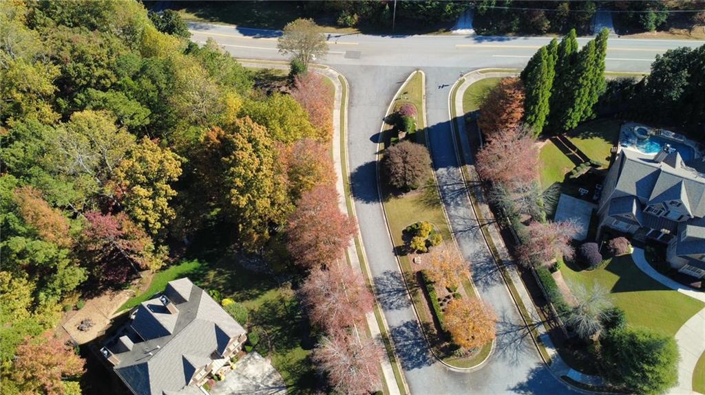 Woodbridge at Hamilton Lake - Residential