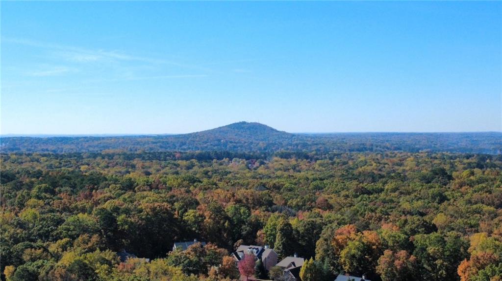 Woodbridge at Hamilton Lake - Residential