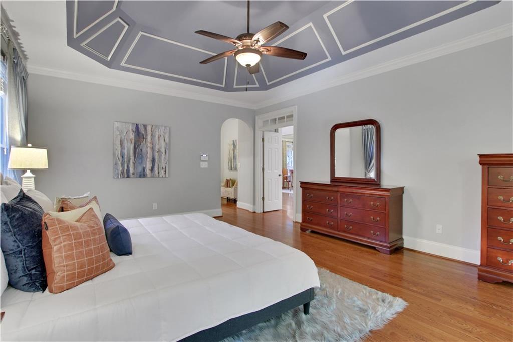 Woodbridge at Hamilton Lake - Residential