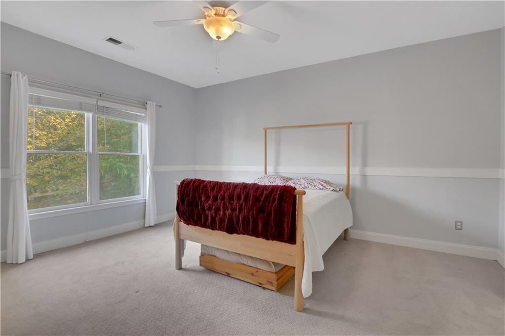 Woodbridge at Hamilton Lake - Residential