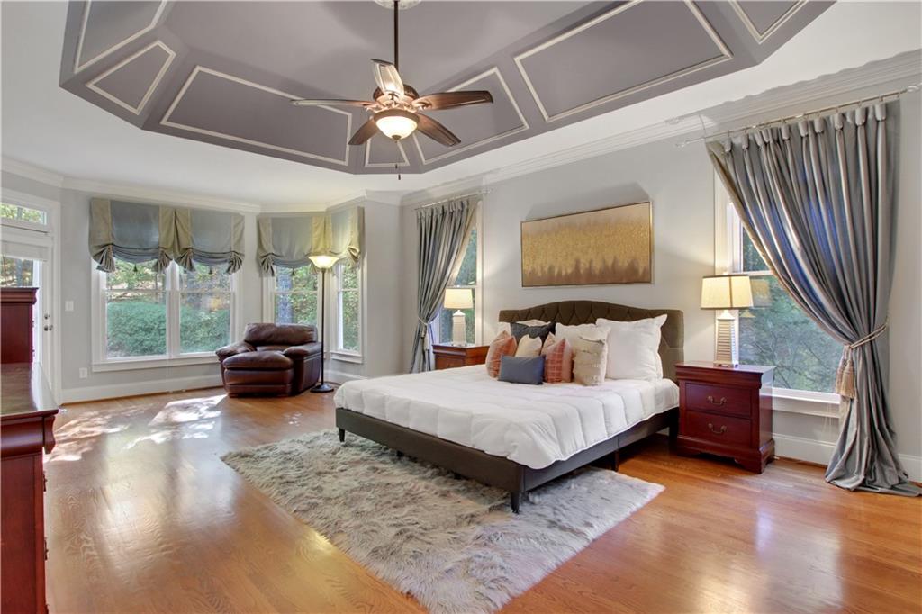 Woodbridge at Hamilton Lake - Residential