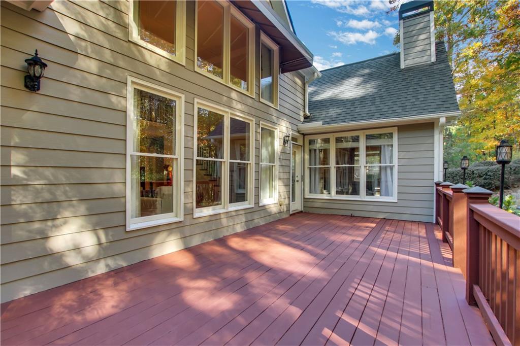 Woodbridge at Hamilton Lake - Residential