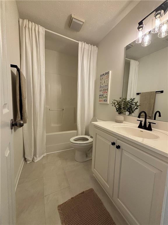 The Hills at Mountain View - Residential