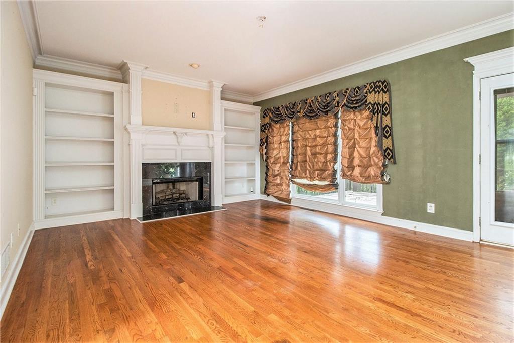 317 Saint Pauls Court