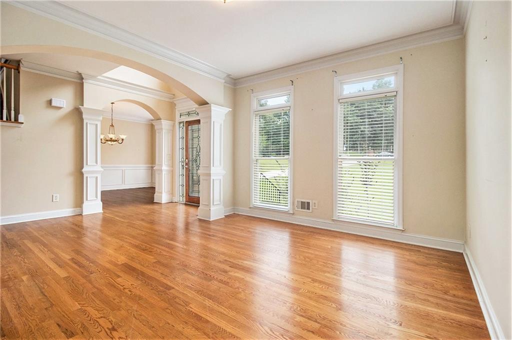 317 Saint Pauls Court
