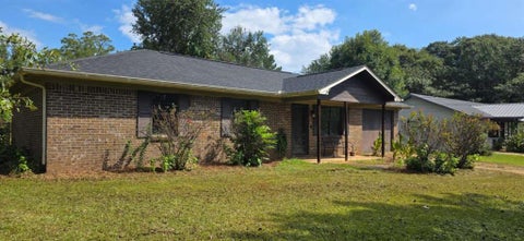 Homes For Sale - 115 Grove Creek Drive<br/> Locust Grove, GA 30248