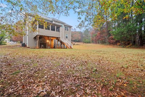 A home in Adairsville