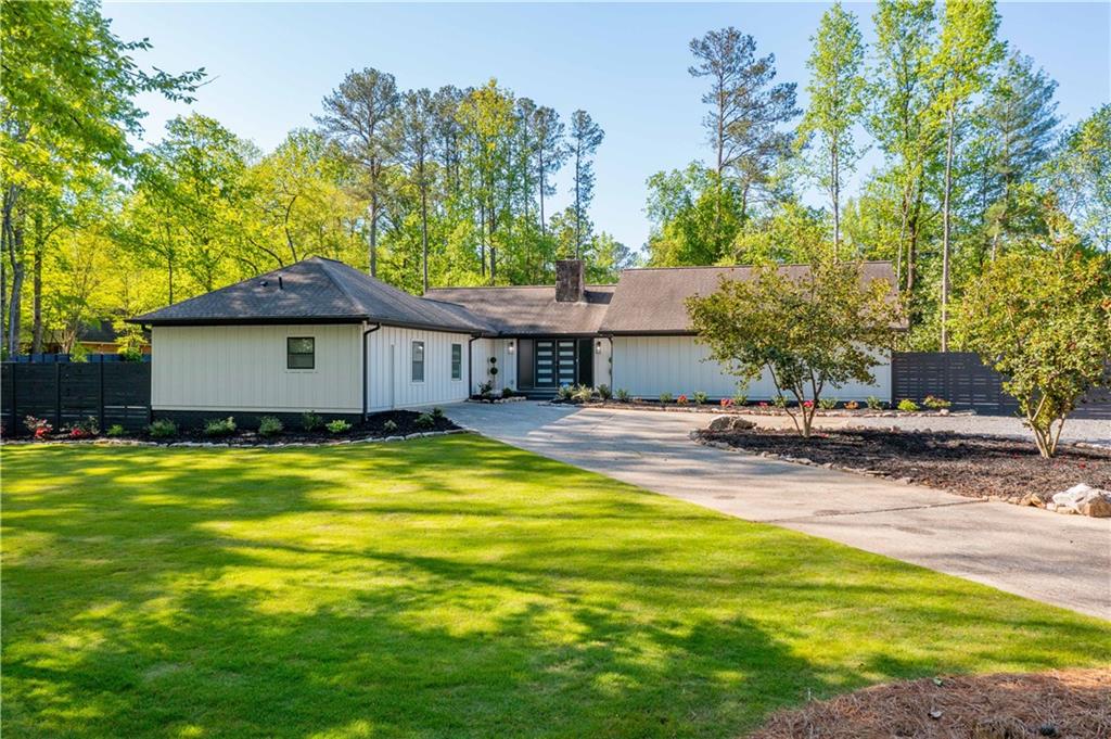 295 Hollyberry Drive, Roswell, Georgia image 1