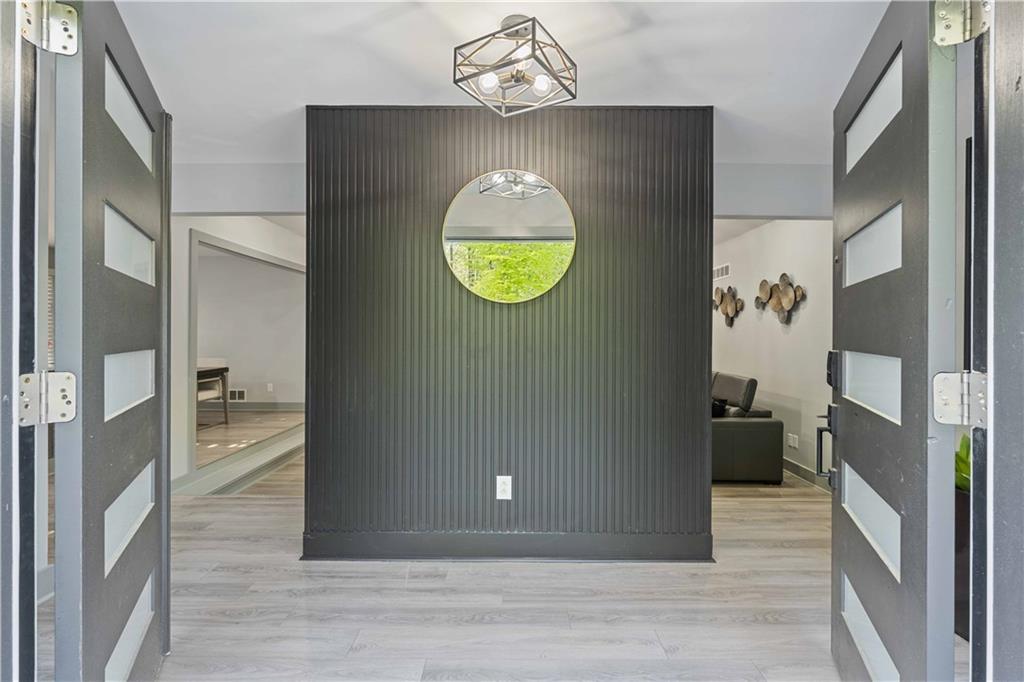295 Hollyberry Drive, Roswell, Georgia image 3