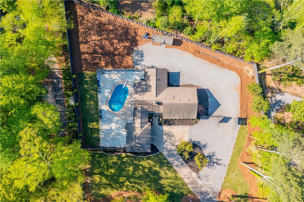295 Hollyberry Drive, Roswell, Georgia image 24