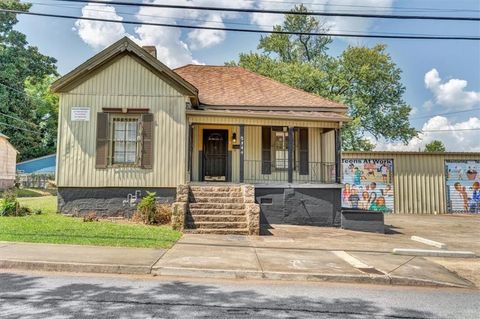 2805 HARRIS Street Atlanta GA 30344