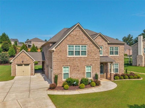 Homes For Sale - 1308 Linkview Crossing<br/> Locust Grove, GA 30248