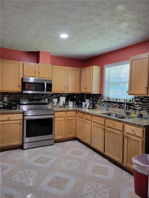 6071 Deerfield Court, Morrow, Georgia image 21