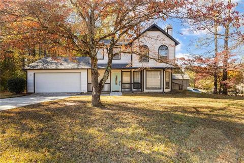 Homes For Sale - 3605 Portsmouth Circle<br/> Lithonia, GA 30038