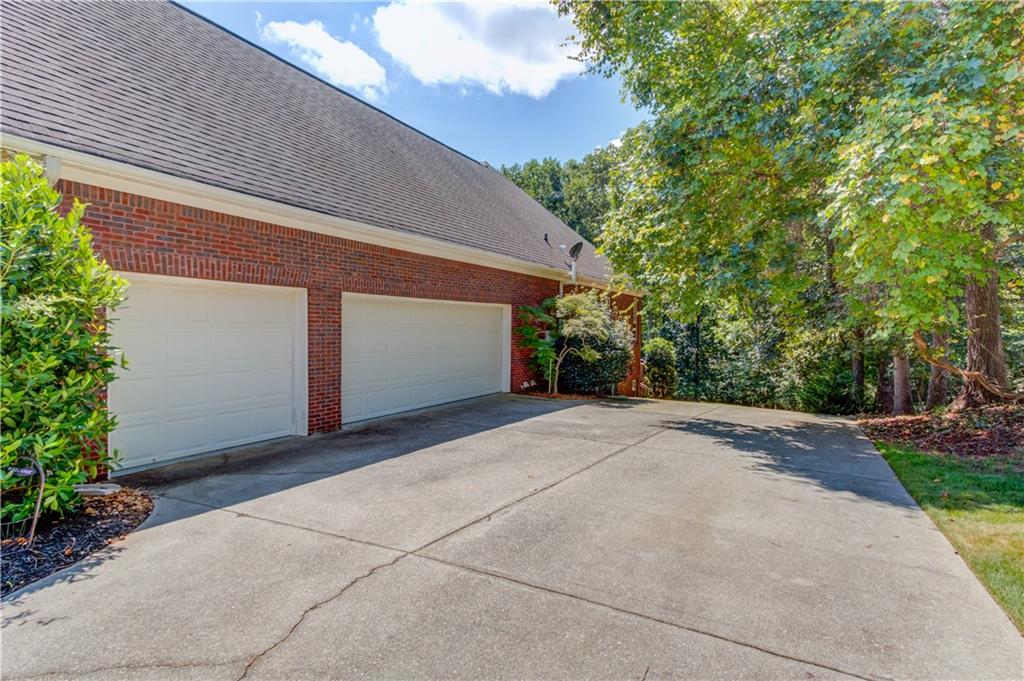 289 Gold Crest Drive