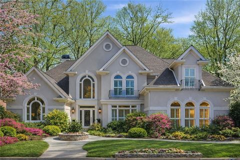 Homes For Sale - 9025 Etching Overlook<br/> Johns Creek, GA 30097