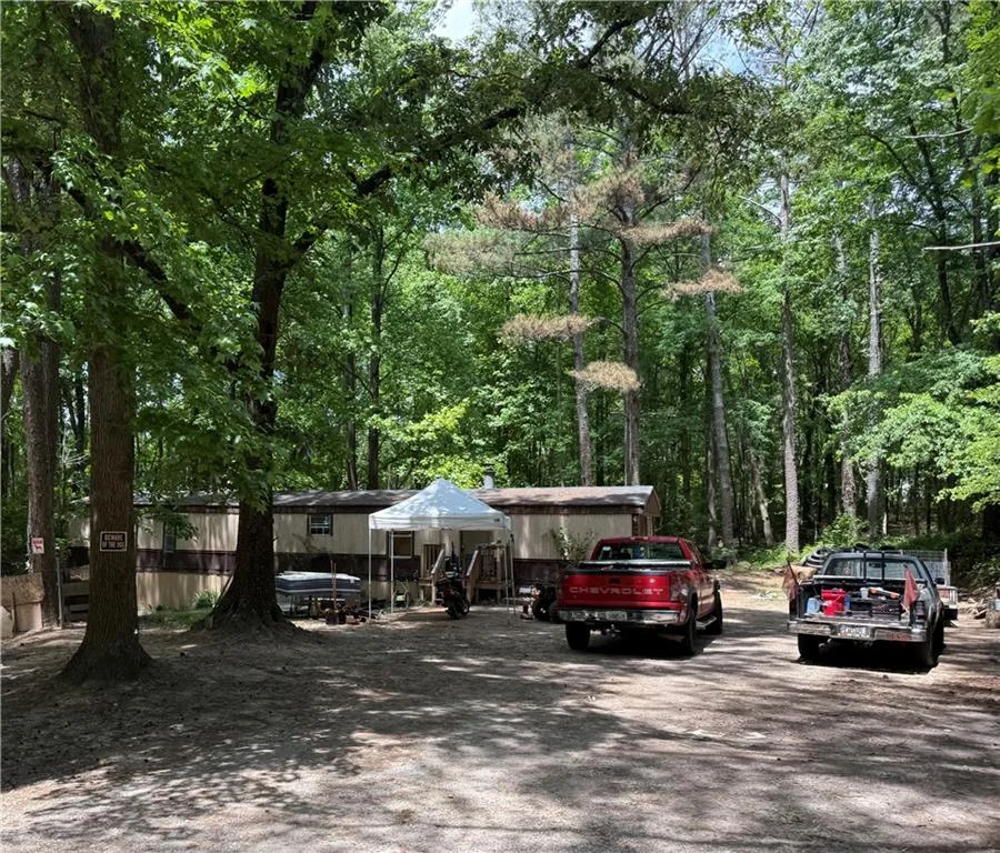 190 Akin Road