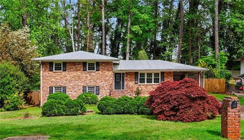 Photo of 1455 Sanden Ferry Drive, Decatur, GA 30033 (MLS # 7752451)