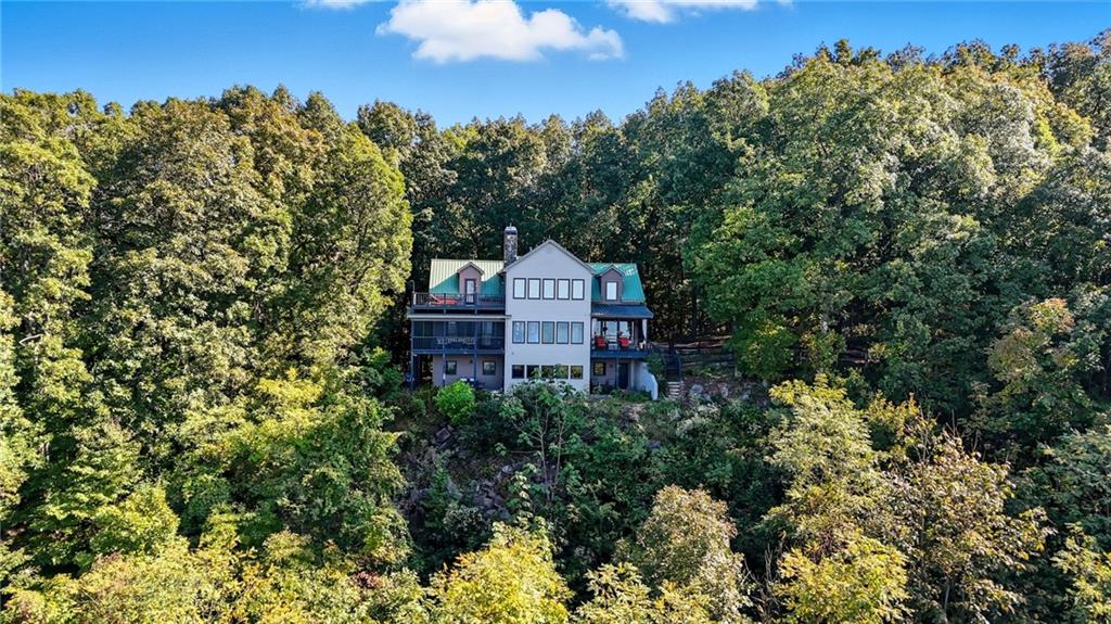 49 Rimrock Road