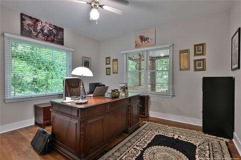 listing image 50