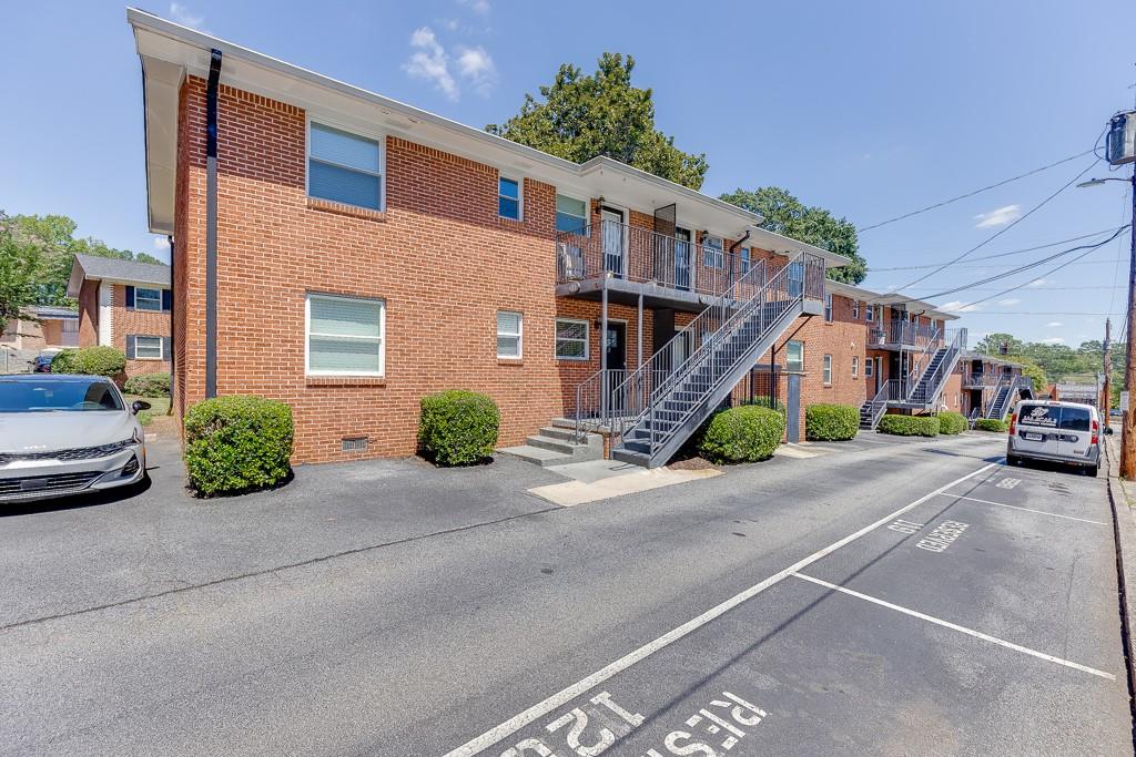 4282 Roswell Road NE D2