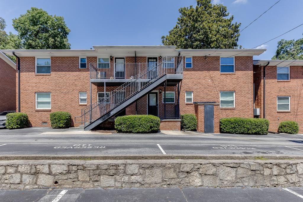 4282 Roswell Road NE D2