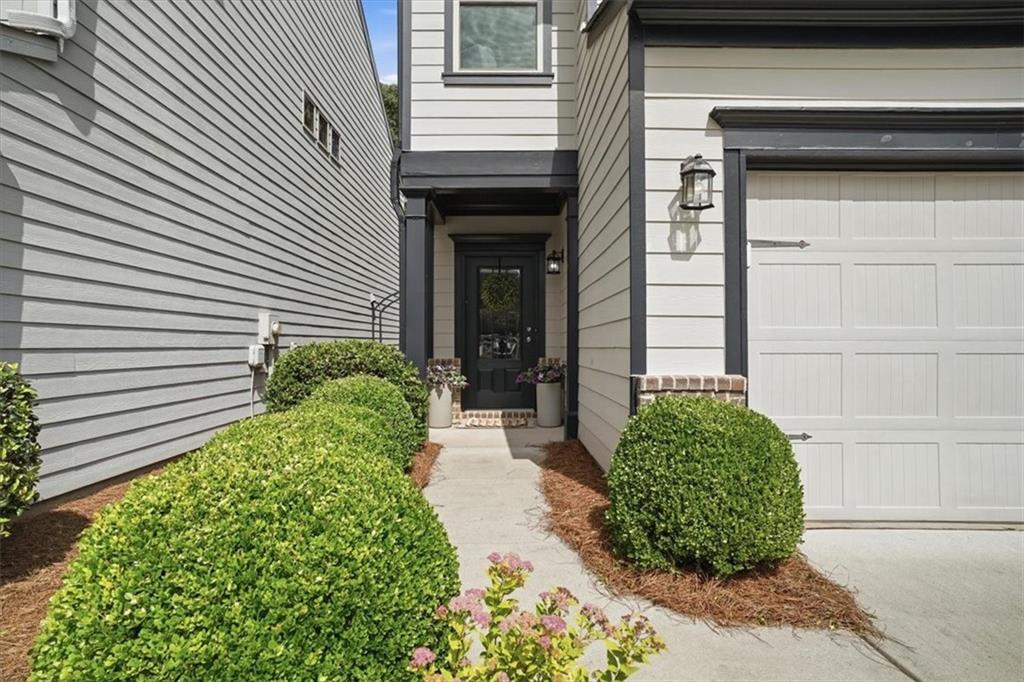 5140 Breezewood Circle
