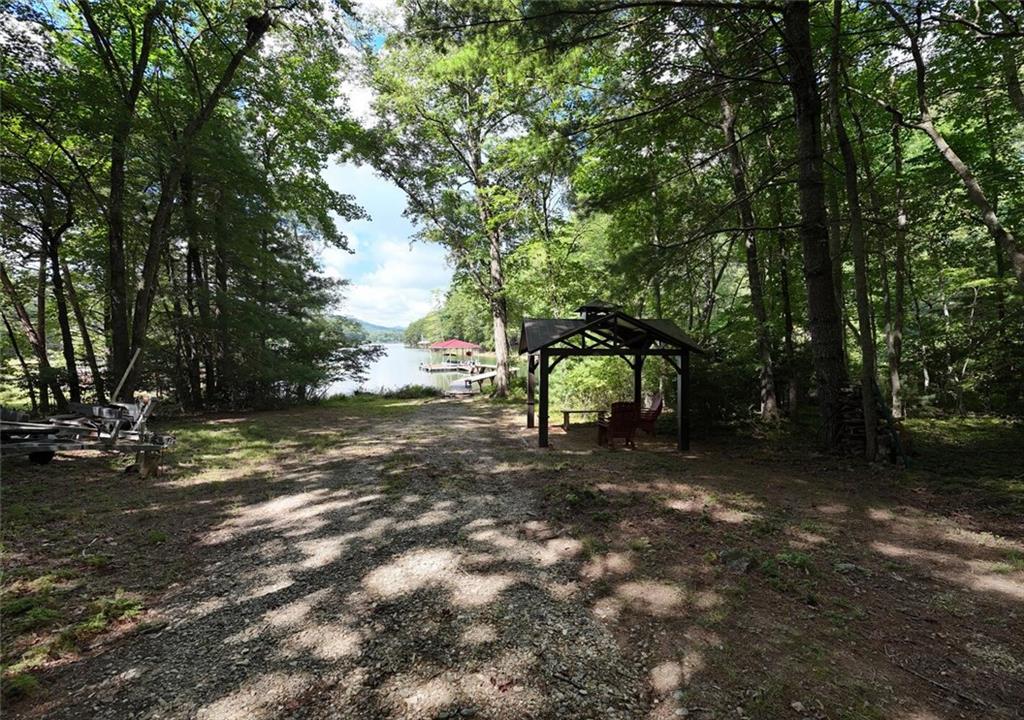 184 Whisper Cove
