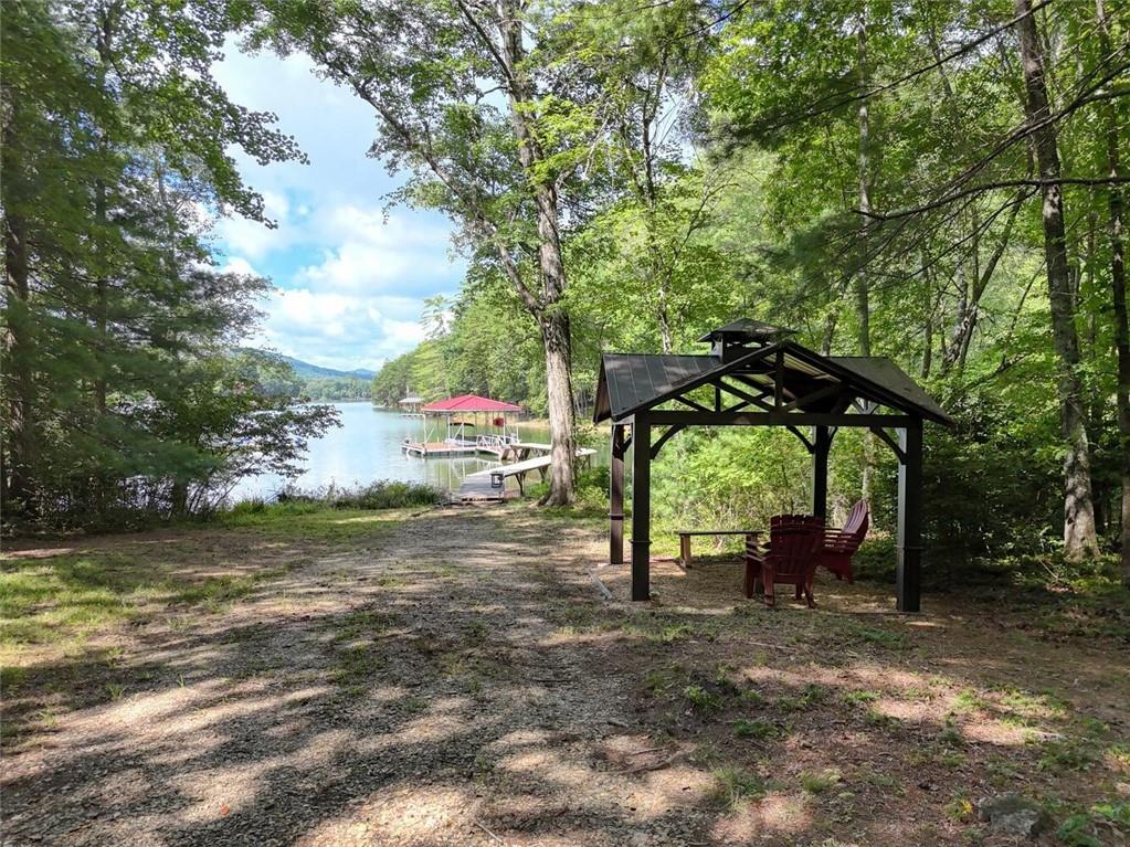 184 Whisper Cove