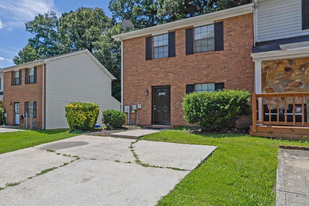 1424 Springleaf Circle SE