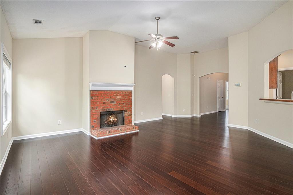 814 Coosawilla Way, Winder, Georgia image 2