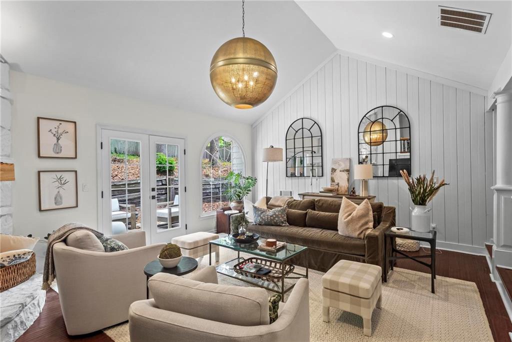 2669 Chimney Springs Drive