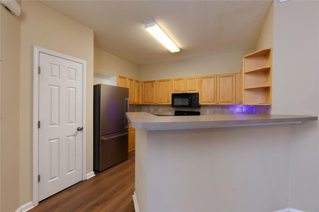 8020 Woodland Lane, Alpharetta, Georgia image 21