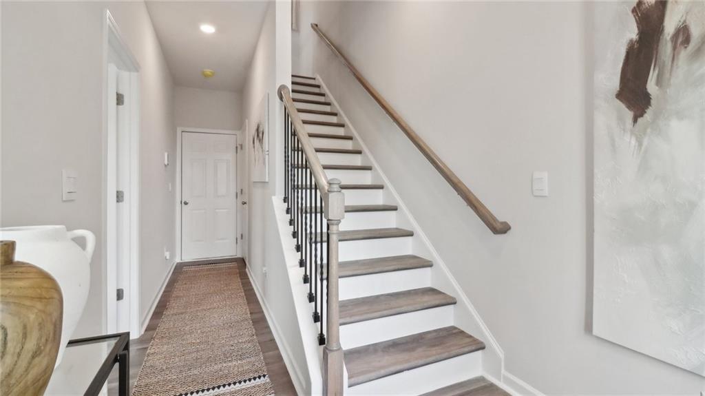 1305 Lakota Place