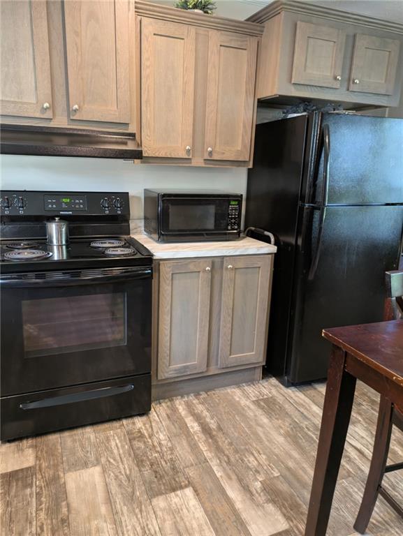 255 Greenview Circle