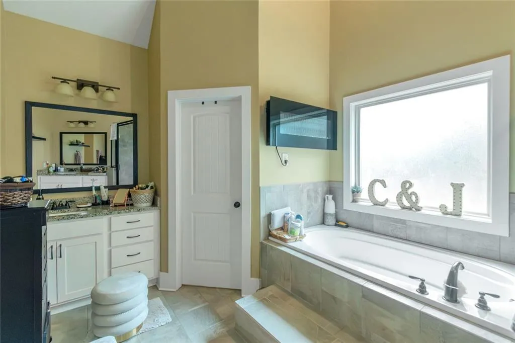 Good Hope, Georgia 30641, United States, 7 Bedrooms Bedrooms, ,4 BathroomsBathrooms,Residential,Active,190723