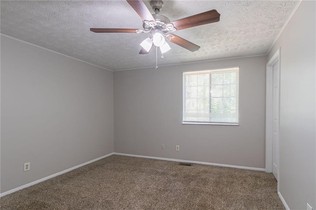2092 Countydown Lane, Stone Mountain, Georgia image 16